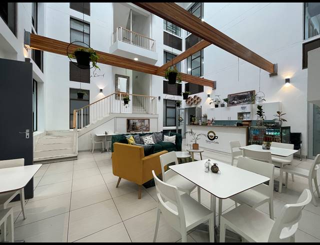 51M² OFFICE TO LET IN SANDTON CENTRAL